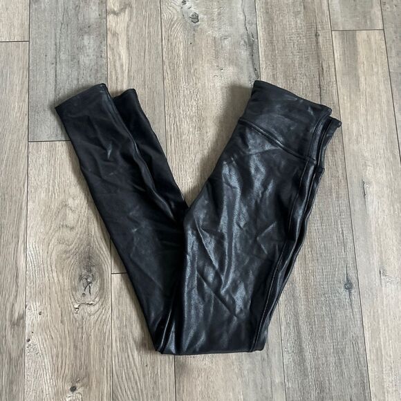 SPANX Black Faux Leather Leggings Size Small - Picture 4 of 8